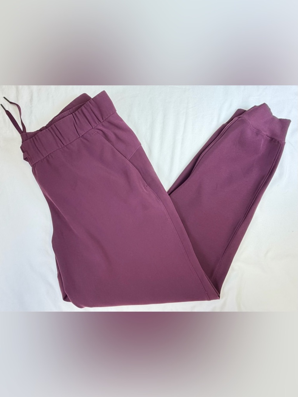 lululemon athletica Straight-Leg Jogger Pants - Mauve - Picture 9 of 13